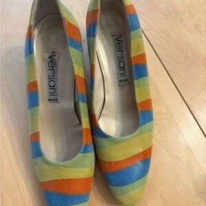 Versani Striped Blue, Orange & Yellow Pointed-Toe Pumps. Size 9
